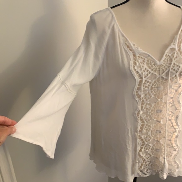 Hem & Thread Tops - 3/$20 White gauzy top